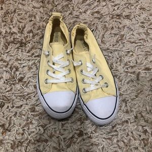 yellow off brand converse